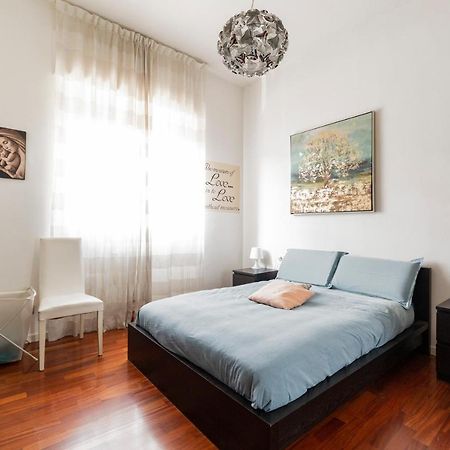 Milano Calvairate Balcony Apt Exterior photo